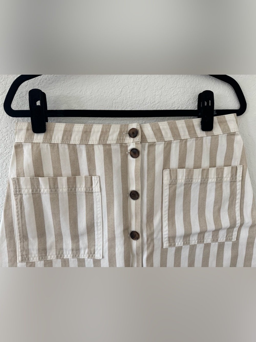 Old Navy Button Front Tan Cream Striped Skirt - Picture 4 of 7